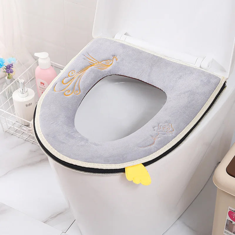 Waterproof Plush Toilet Seat Cover With Washable Zipper Design