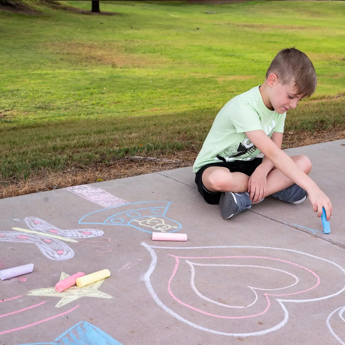 Joyfy Washable Sidewalk Chalk Set for Outdoor Art and Play