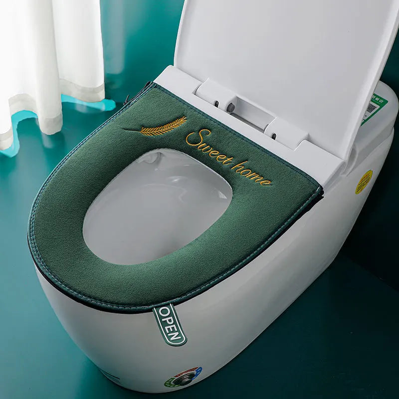 Waterproof Plush Toilet Seat Cover With Washable Zipper Design
