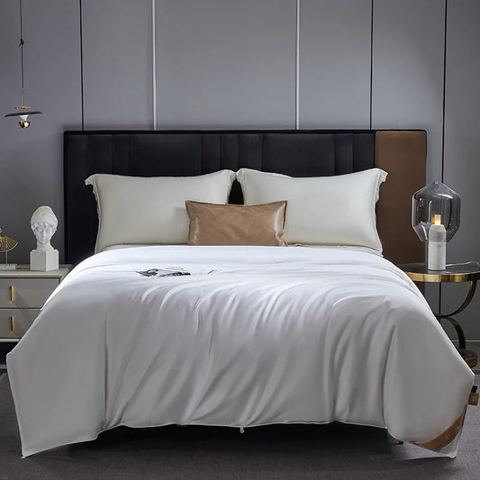 Idaune Pure Mulberry Silk Quilt Breathable Hypoallergenic Bedding
