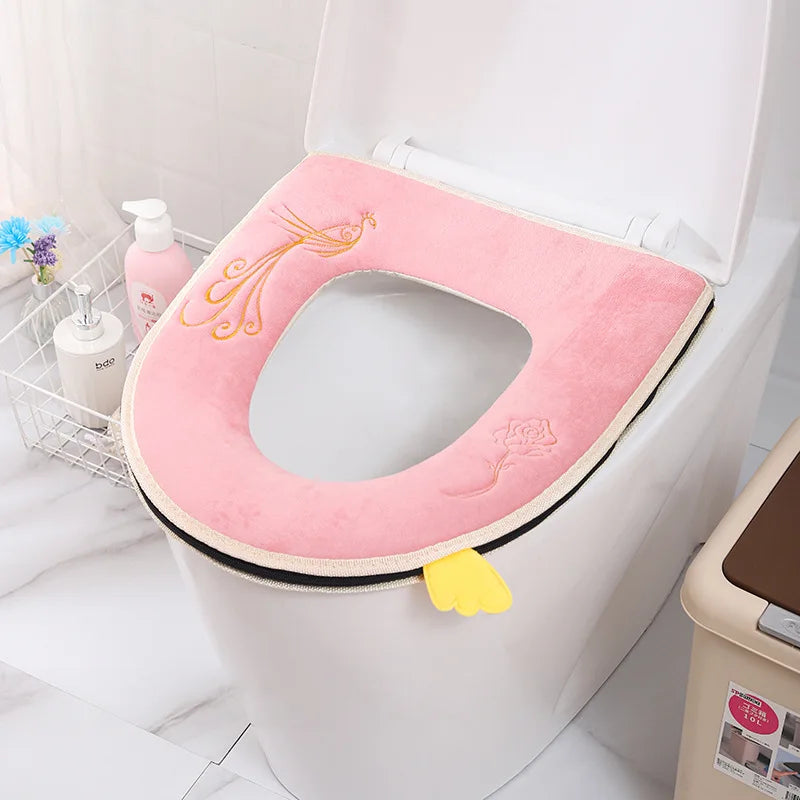 Waterproof Plush Toilet Seat Cover With Washable Zipper Design